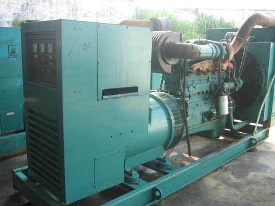 随州租赁发电机- 发电机碳刷磨损的原因是什么