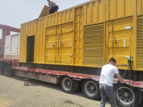 随州除了负载情况和发动机维护，还有哪些因素会影响 200kw 柴油发电机的油耗？