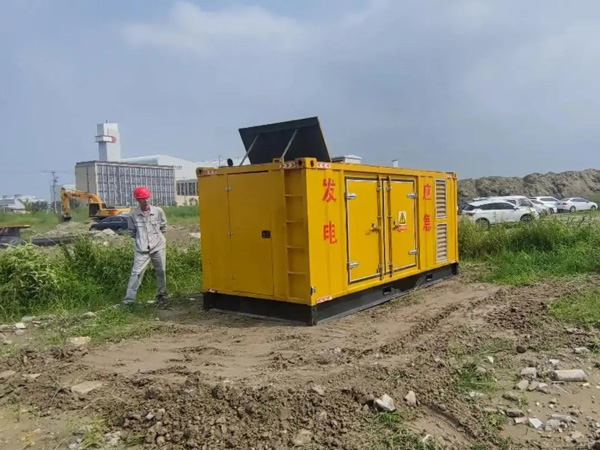 随州冬季低温环境下，发电机组启动电瓶的容量需求是否会增加？